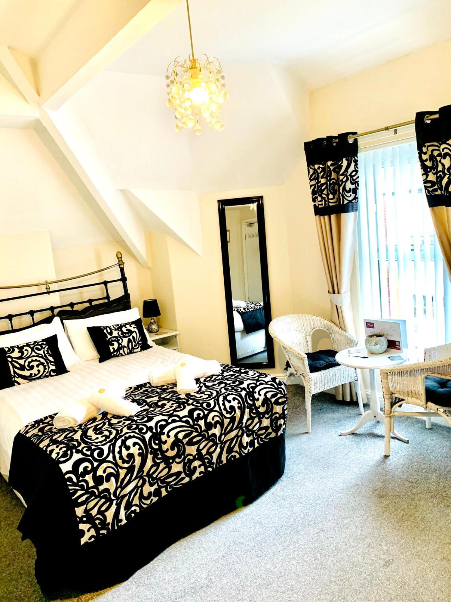 The Heidi Bed & Breakfast Southport Exterior foto